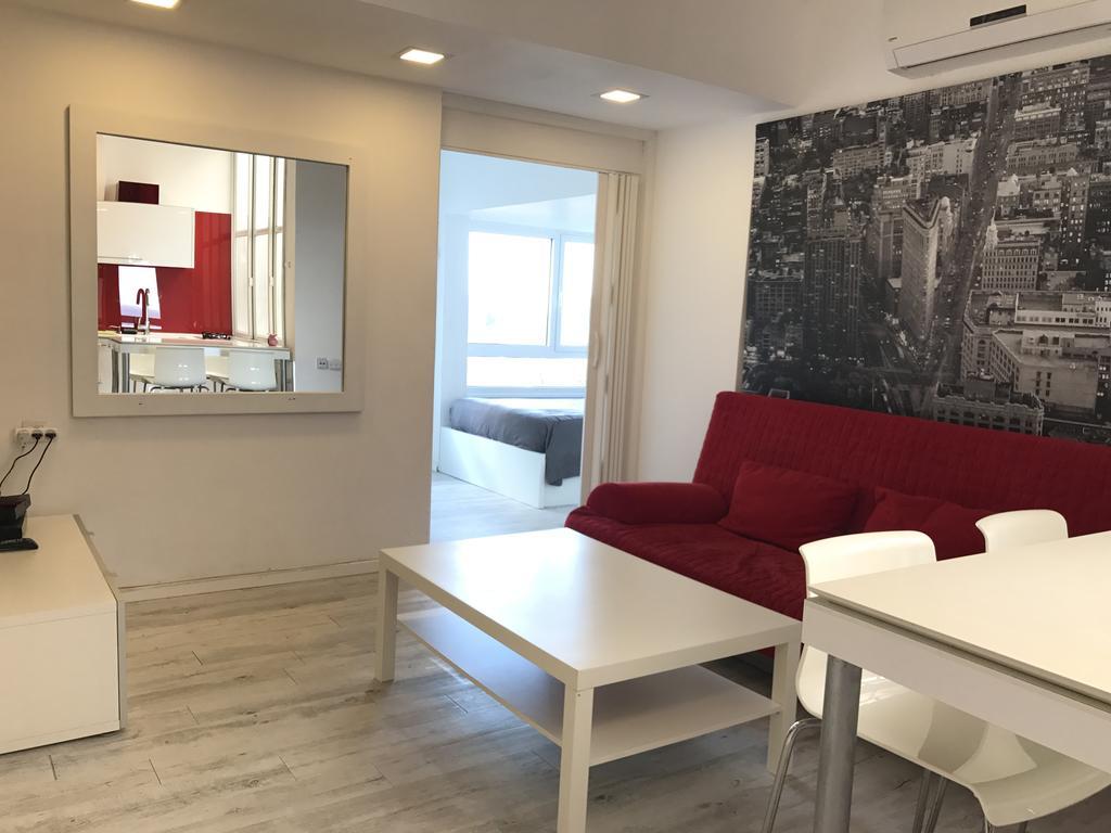 Gordon Beach Apartments เทลอาวีฟ ภายนอก รูปภาพ