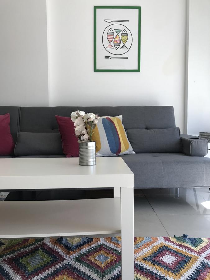 Gordon Beach Apartments เทลอาวีฟ ภายนอก รูปภาพ